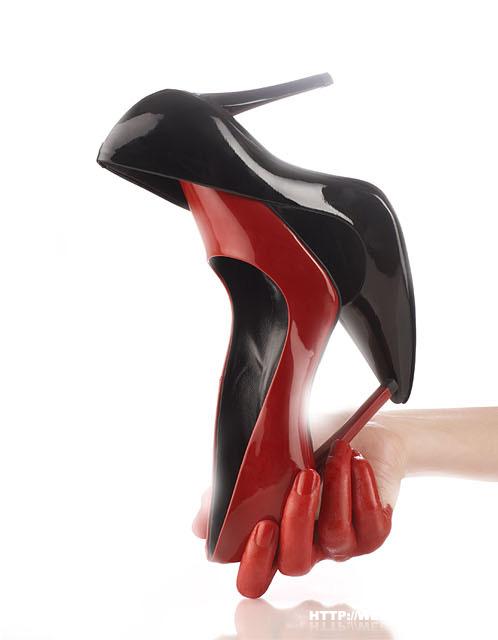 〓 法国Magic touch箱包女性高跟鞋商业创意炫