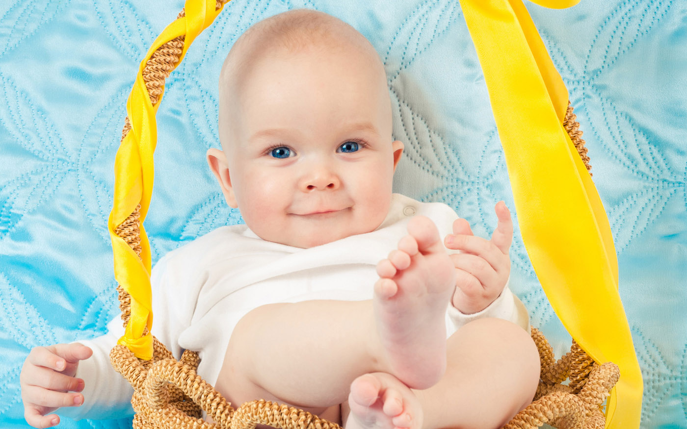 欧美高清晰男婴女婴儿可爱宝宝桌面壁纸图片欣赏