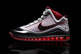 美国nike air max lebron VII shoes最新体育篮球鞋子工业设计欣赏