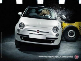 欧美菲亚特500碰撞安全性能测试创意广告