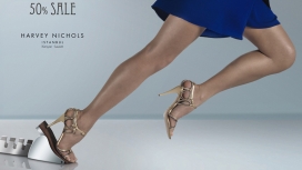 欧美HARVEY NICHOLS女性高端高跟鞋广告--减轻50%运动