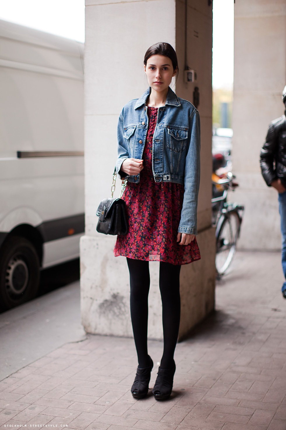 〓 欧洲2011街头流行时-女性服饰包包搭配摄影