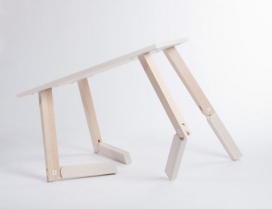 北欧工业设计-可以跪的挪威折叠长凳子