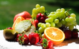 丰富的水果宴-高清晰水果组合壁纸