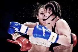Woman Kick-boxing女人拳击争霸赛摄影-波兰Bartosz Matenko摄影师作品