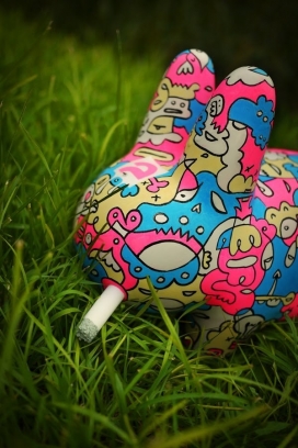 Smorkin Labbit气球玩具-波兰Aqualoopa设计师作品