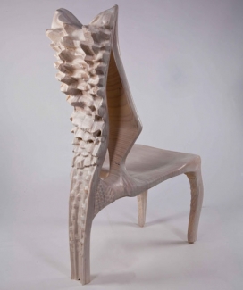 动物脊椎椅子，灵感来自于一个爬行动物的皮肤，鳄梨皮鳞片状的性质。Guillermo Bernal家居设计师作品