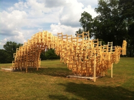 亚特兰大木椅子联合造型自由公园