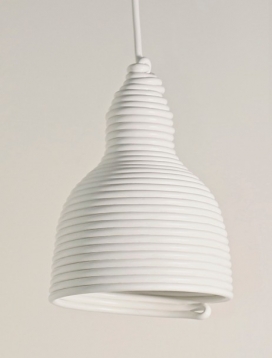 亲切的白色电线盘绕灯泡-意大利Nicolò Barlera家居设计师作品