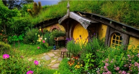 童话绿色山寨小屋