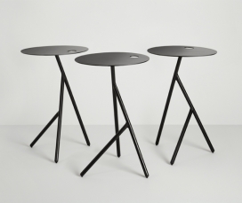 家具设计Two Create近期作品-圆桌移动产生的反射光和阴影，创造一个户外的感觉。