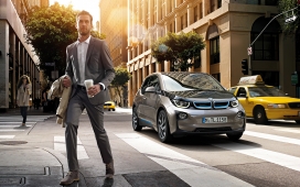 改变观点-2014宝马首款全新纯电动BMW i3汽车壁纸