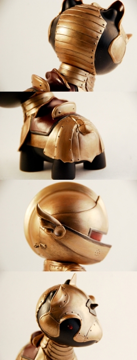 Munny骑士-铜质玩具