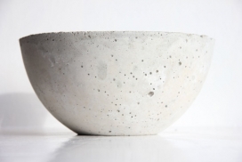 白色混凝土陶瓷碗-采用白色染料，白沙和塑料纤维组成，创建了一个拉伸的结构，类似于钢