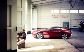 高清晰出车库的红色BMW宝马zagato轿跑车壁纸下载