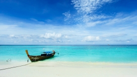 泰国利普岛蓝海帆船壁纸