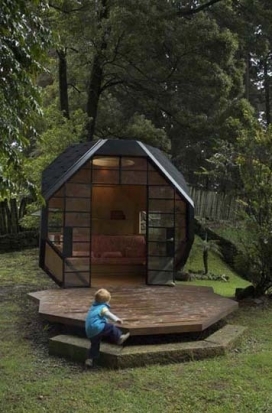 Poliedro Habitable-八边体木屋建筑设计-郊外的一所后花园家庭房子，可以在里面共享休闲，娱乐，阅读等娱乐时刻