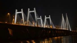 孟买斜拉索桥夜景壁纸