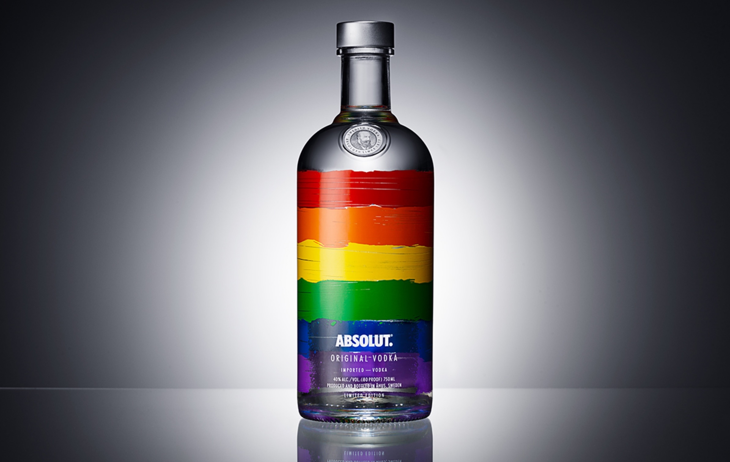 骄傲的庆祝-精美的彩虹瓶限量版伏特加瓶