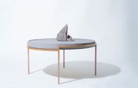 CONCRETA-圆形水泥混合土餐桌设计