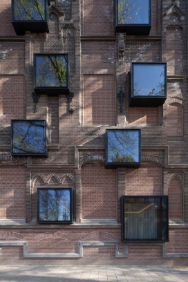阿姆斯特丹17000平米的凯悦凸窗酒店