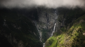法国阿尔卑斯山瀑布壁纸