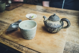 历史悠久的茶壶水