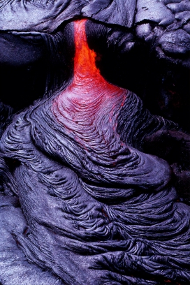 岩浆喷发的火山