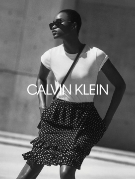 肯德尔・詹纳-Calvin Klein 2020秋冬系列-宽松而精致的现代女性着装
