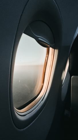 飞机窗图片