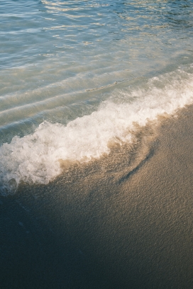 海潮海浪图片