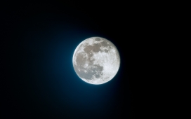 月球黑白图片