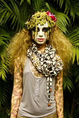 美国Eco-jungle模仿部落民族人像彩妆摄影