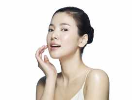2010韩国宋慧乔代言的Laneige皮肤美容宋广告