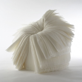 日本设计师Nendo made-废纸制成的褶布椅子