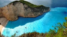 蓝色浅水滩-高清晰扎金索斯岛自然旅游风景壁纸
