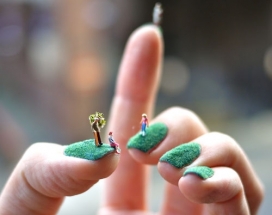指尖指甲上的微型艺术-爱丽丝巴特利特