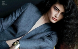 复古套装-强大和迷人的时尚Vogue中国2013-7月-