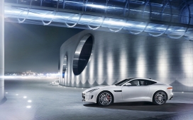 2014-jaguar捷豹白色轿跑车宝正侧面壁纸