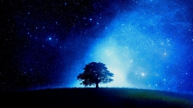 高清晰蓝色星系夜空壁纸