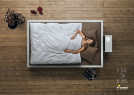 养精蓄锐-瑞士Riposa睡眠席梦思床平面广告