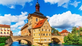 德国异域风情的石拱桥建筑美景