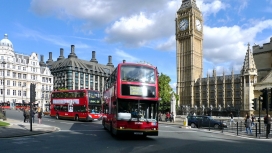 高清晰伦敦红色双层公共汽车壁纸