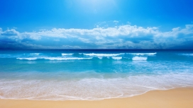 高清晰蓝海沙滩壁纸