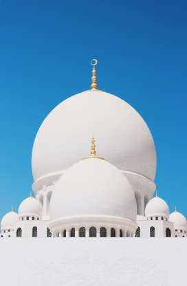 清真寺白色圆顶教堂