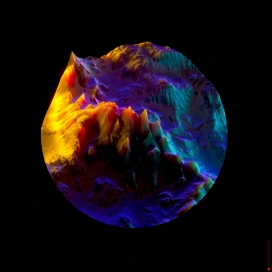 Internal Reflection-彩色的岩石