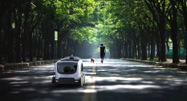 5G物联网技术融合的无人驾驶汽车
