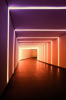 霓虹灯走廊过道-让你的空间更加独特